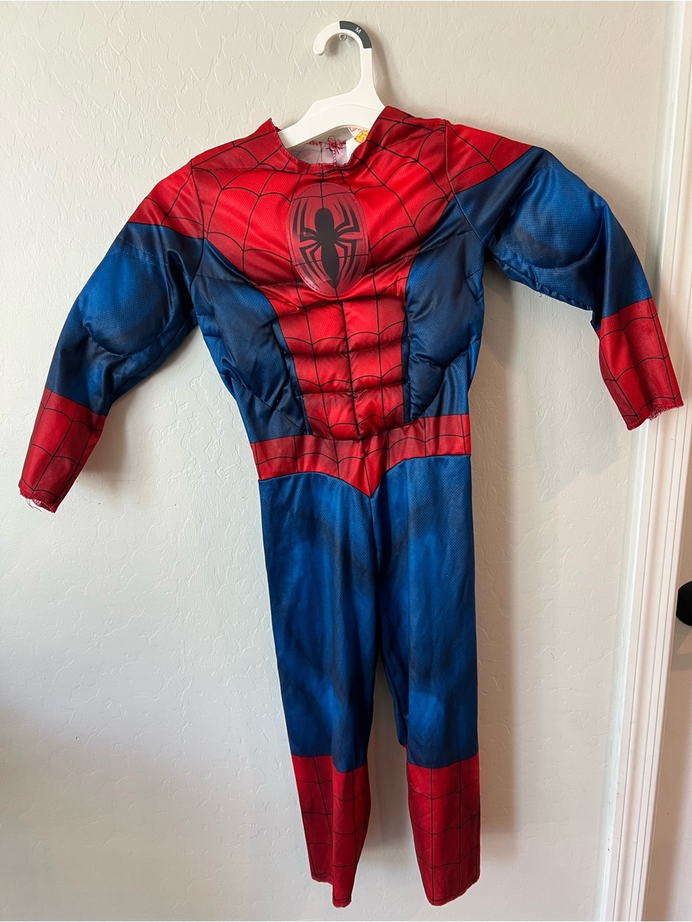 Boys Marvel Spiderman Costume Size small Muscle Chest Suit & Mask by Rubie